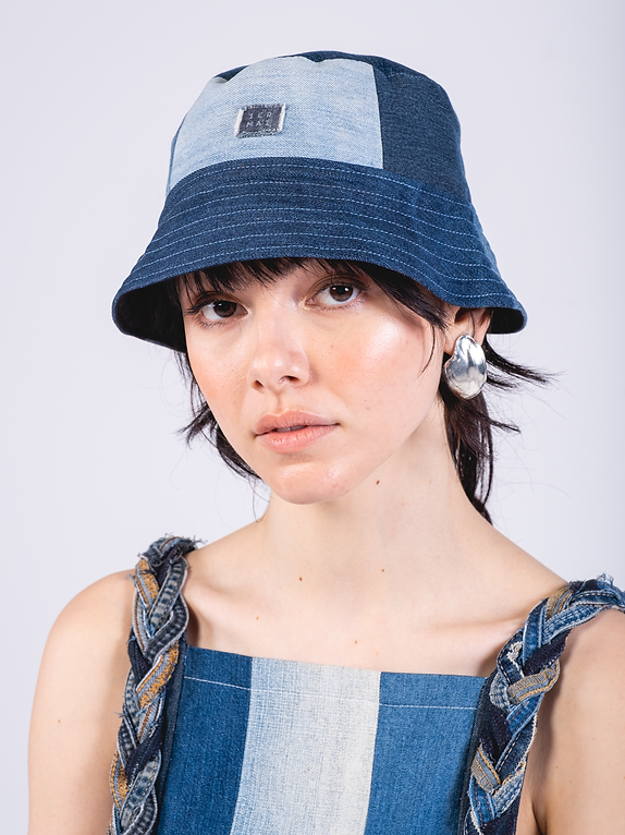 1ER MAI - Reversible bucket hat in blue jeans patchwork/black