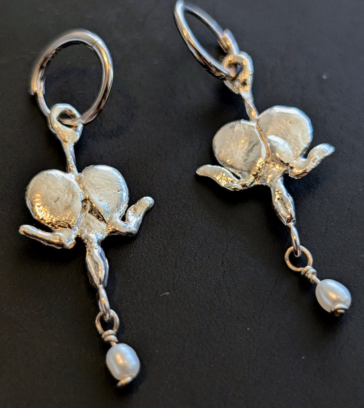 BILAK - Bleeding Heart & Drop Pearl Earrings